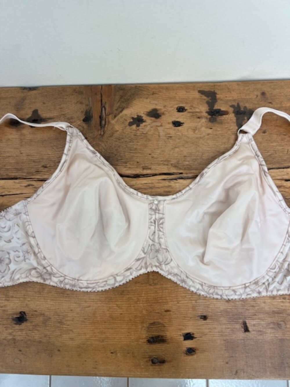 Wonderbra - Picture 2 of 3